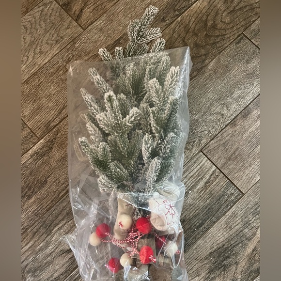 Crate and Barrel Kids Nordic Wee Christmas Tree Flocked Tree Skirt Colorful Ball - Picture 8 of 10